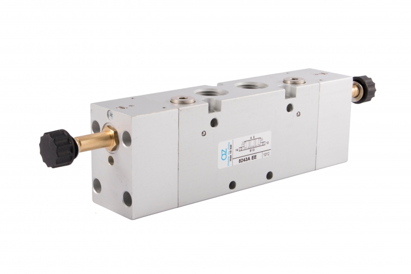 Solenoid valve 5243A EE, 5/3, 1/2"